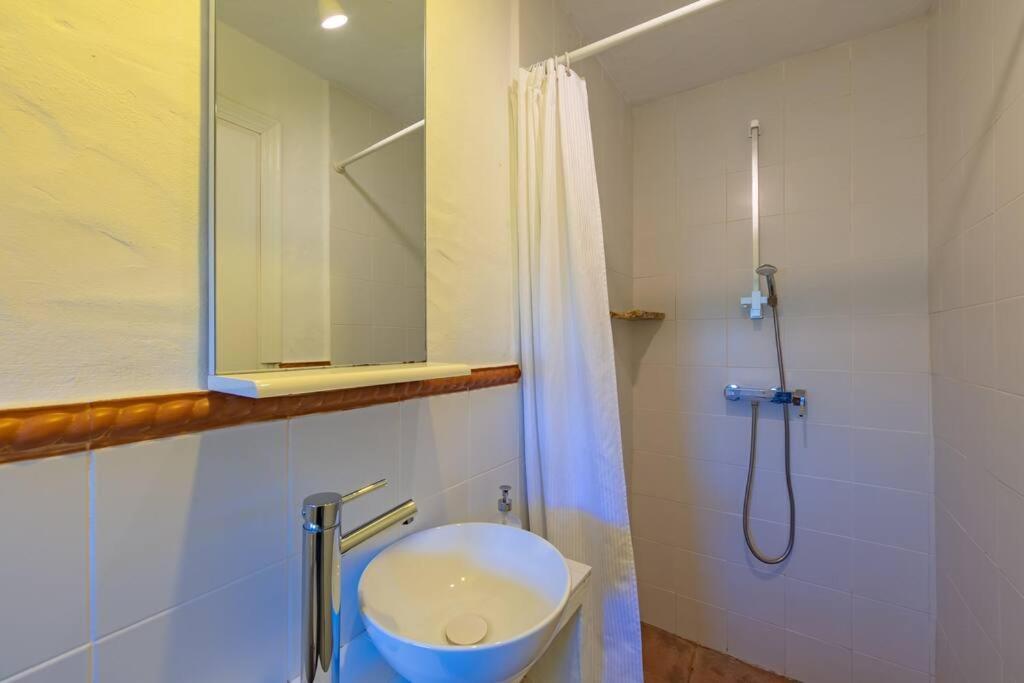 Habitaciones Rurales La Vega Тарифа Экстерьер фото
